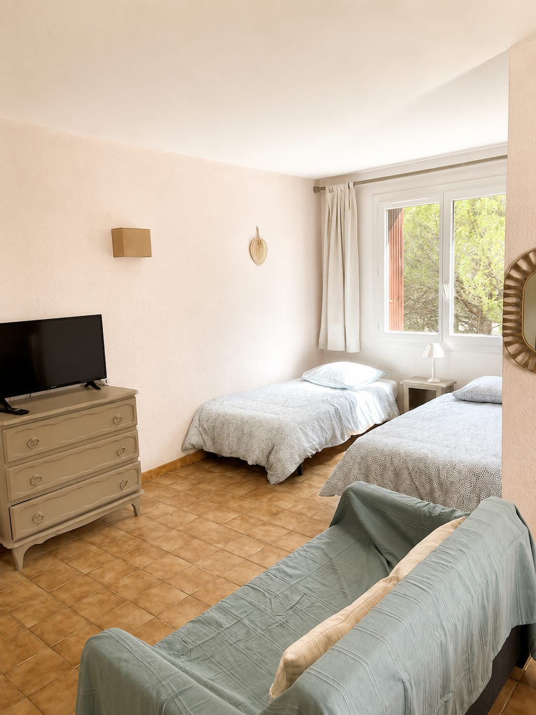 Studio 16 du Clos des Oliviers — 2ème étage 30m² avec balcon, location curiste Gréoux-les-Bains